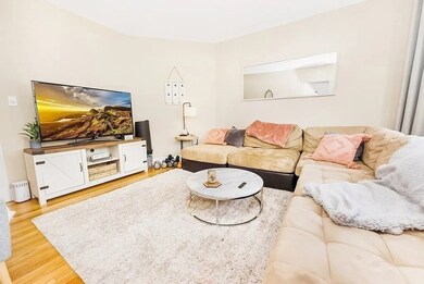 180 L St unit 3, Boston, MA 02127 - photo 2
