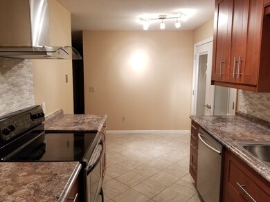 64 Line St, Feeding Hills, MA 01030 - photo 6