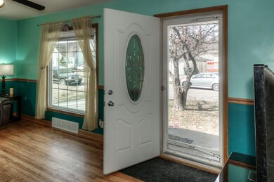 Newer windows. Lots of natural light!