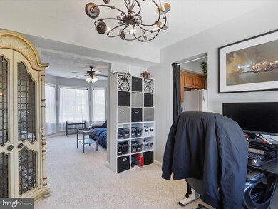 195 N Funk St, Strasburg, VA 22657 - photo 6