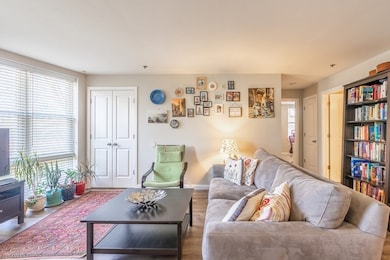 113 Sumner St unit 11, Boston, MA 02128 - photo 2