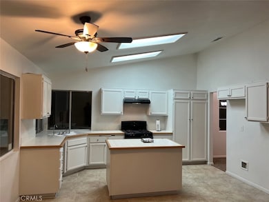 14260 Hillsborough Dr, Victorville, CA 92392 - photo 6