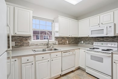 7241 Highway 70 S unit 108, Nashville, TN 37221 - photo 3