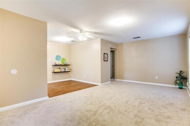 622 Hallvale Dr, Fort Worth, TX 76108 - photo 6