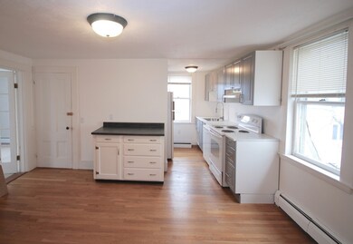 76 Ocean Ave unit 2, Salem, MA 01970 - photo 4