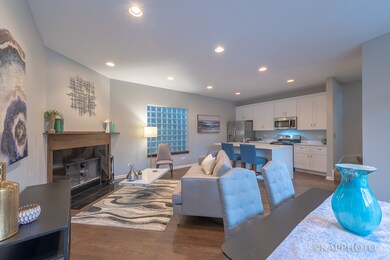 957 N Honore St, Chicago, IL 60622 - photo 5