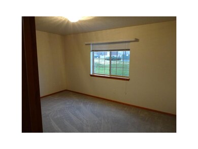 Bedroom. South bedroom