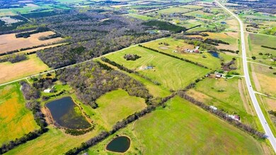 34480 W 379th St, Osawatomie, KS 66064 - photo 4