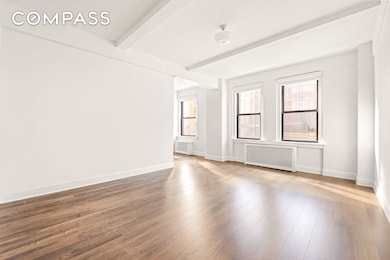 12 E 86th St unit 402, New York, NY 10028 - photo 2