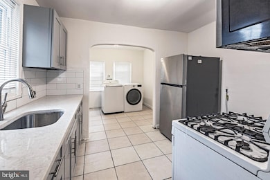 2218 N Tatnall St, Wilmington, DE 19802 - photo 3