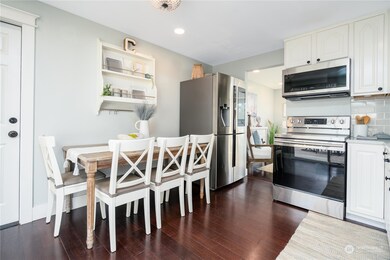 7832 NE 144th St, Kirkland, WA 98034 - photo 6