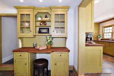 348 N Jefferson St, Batavia, IL 60510 - photo 7