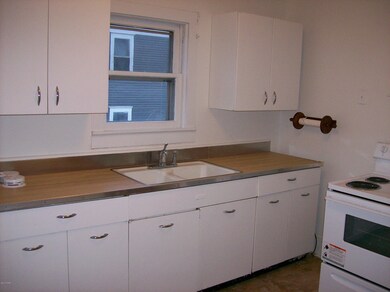 1539 West St, Honesdale, PA 18431 - photo 2