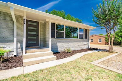 1602 S College Ave, Decatur, TX 76234 - photo 3