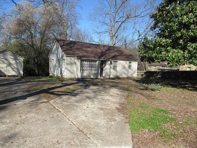 202 E Robinson St, Hernando, MS 38632 - photo 2