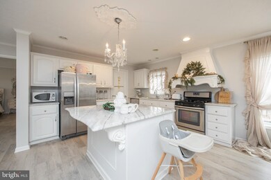 306 Winterset Rd, Garnet Valley, PA 19060 - photo 4