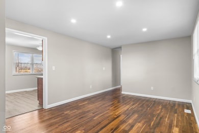 8949 S McGray Dr, Pendleton, IN 46064 - photo 7