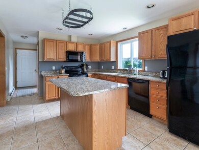 3 Old Academy St, Fairfax, VT 05454 - photo 6