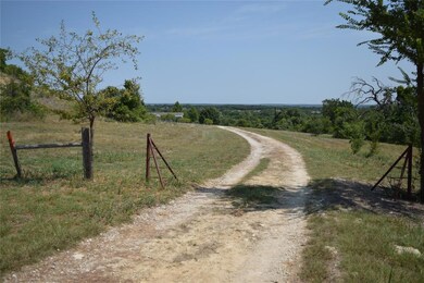 1085 Highland Cir, Springtown, TX 76082 - photo 6
