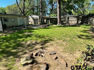 2916 Crestview St, Tyler, TX 75701 - photo 5