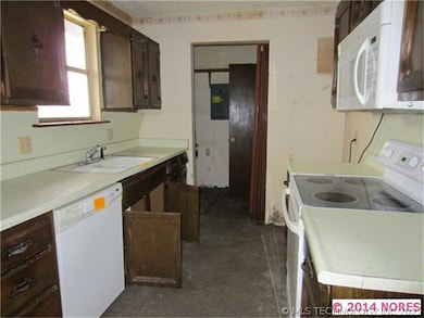 6295 3 Fingers Bay Rd, Mannford, OK 74044 - photo 4