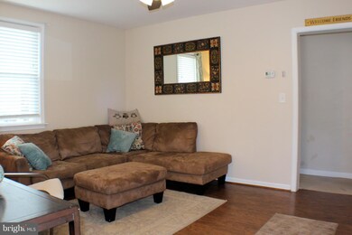 6226 Walnut Ave, Sykesville, MD 21784 - photo 5