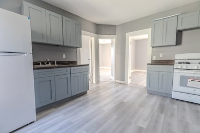 247 Washington St unit 3S, New Britain, CT 06051 - photo 2