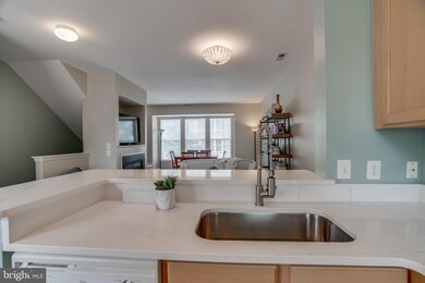 23183 Blackthorn Square, Sterling, VA 20166 - photo 3