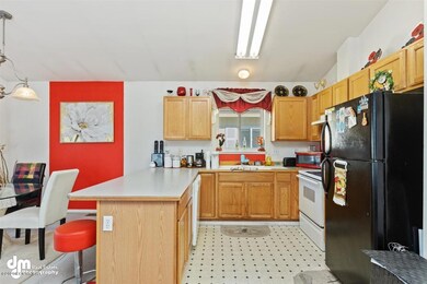 23-Kitchen-ELKO7773
