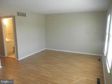 1381 Harford Square Dr, Edgewood, MD 21040 - photo 2