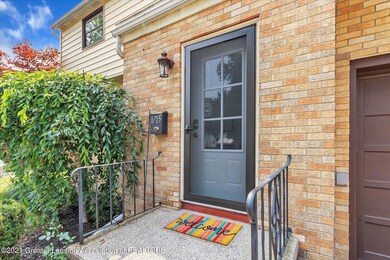 1715 W Ottawa St, Lansing, MI 48915 - photo 6