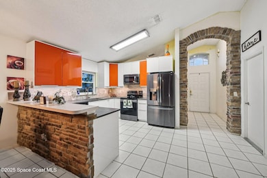 1125 Carey Glen Cir, Orlando, FL 32824 - photo 4