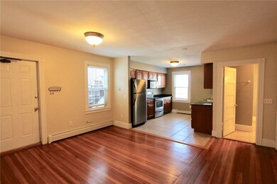 108 Broadway unit 2C, Newport, RI 02840 - photo 4