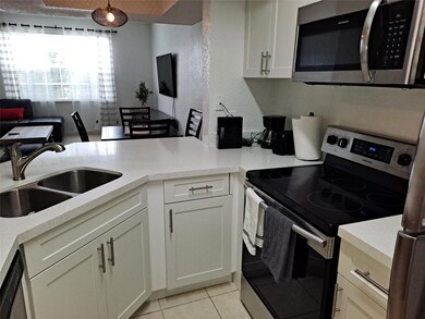 Updated kitchen with basic housewares