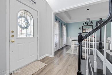 8109 Adams Run Rd, Louisville, KY 40228 - photo 5