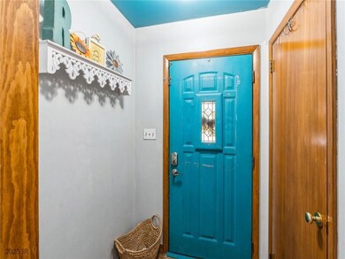 1103 N 5th Ave E, Newton, IA 50208 - photo 5