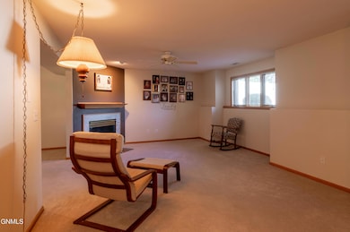 449 Napa Loop, Bismarck, ND 58504 - photo 7