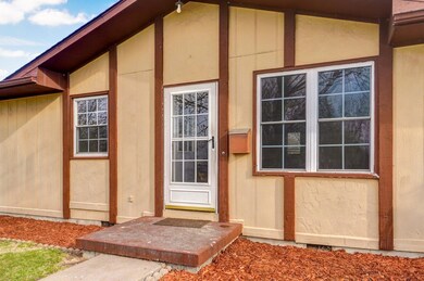 315 W High St-25
