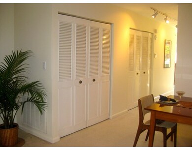 1305 Lagrange St, Chestnut Hill, MA 02467 - photo 6