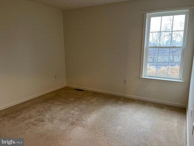 270 Locust St unit 6, New Holland, PA 17557 - photo 7