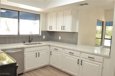 2615 Red Rock St unit 101, Las Vegas, NV 89146 - photo 4
