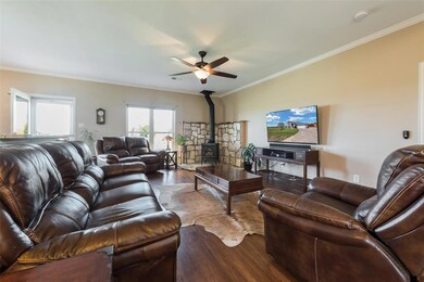 131 Hillside Dr, Celina, TX 75009 - photo 5