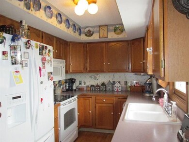 2765 S 350 E, La Porte, IN 46350 - photo 4