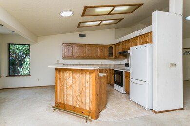 006_Kitchen