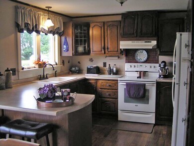 Kitchen 1