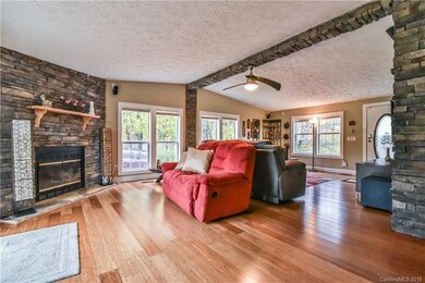 220 Erwin Hills Rd, Asheville, NC 28806 - photo 4