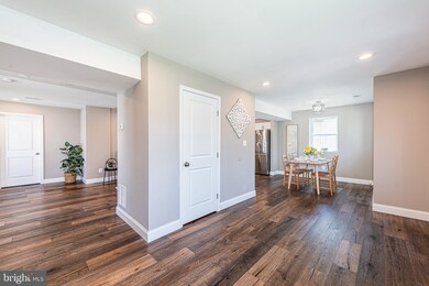 2207 Lodge Forest Dr, Sparrows Point, MD 21219 - photo 3