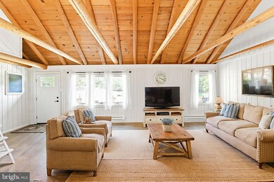 53 Delphinium Ln, Bunker Hill, WV 25413 - photo 3