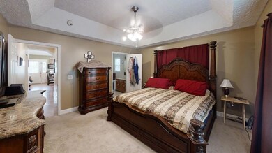 7-Master Bedroom