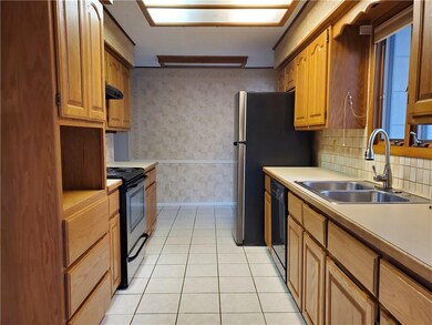 9 Enfield Dr, Bella Vista, AR 72715 - photo 4